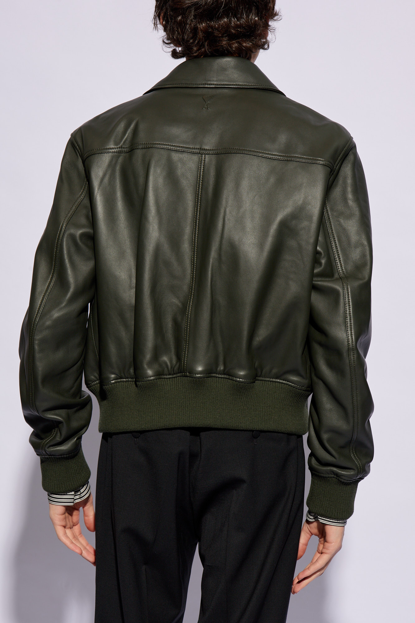 SchaferandweinerShops KR Green Leather jacket Ami Alexandre Mattiussi T shirt con ricamo Nero